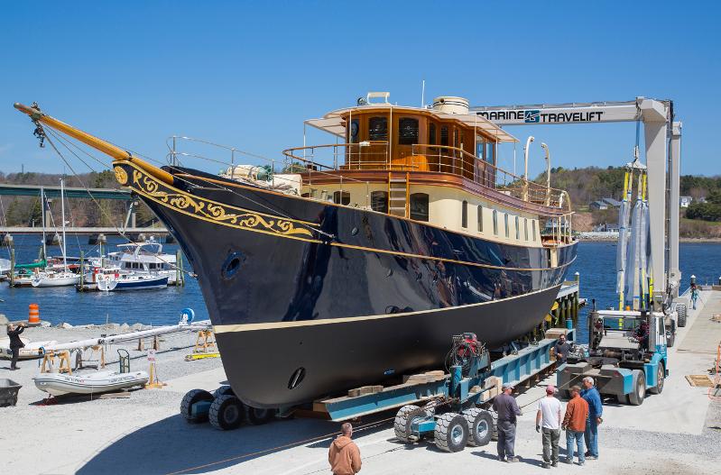 sailing yacht atlantide